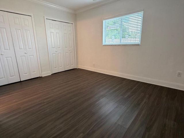 Дом в аренду по адресу 3 Forest Hills Lane - фото 6830325