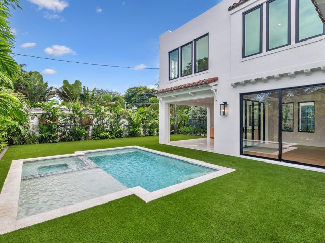 Продажа дома по адресу 317 Greymon Drive - фото 6836674