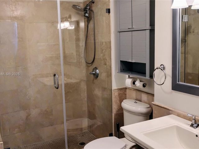 Квартира в аренду номер1002S - фото 6840303