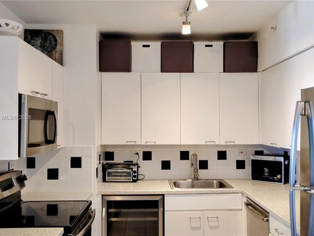 Квартира в аренду номер1002S - фото 6840304