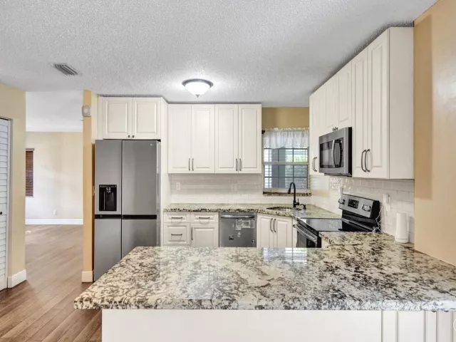 Продажа дома по адресу 11567 N Open Court - фото 8867170