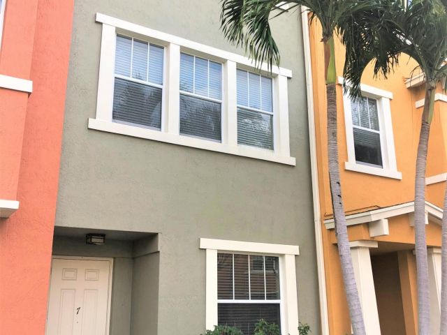 Дом в аренду по адресу 810 Marina Del Ray Lane 7 - фото 6829789