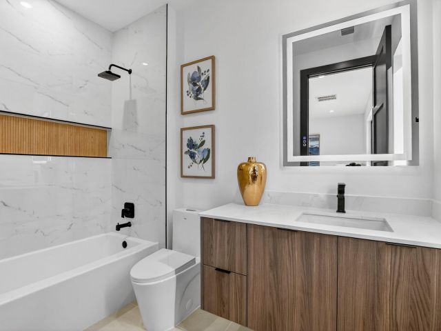 Продажа дома по адресу 1224 SW 13 Street - фото 6836774