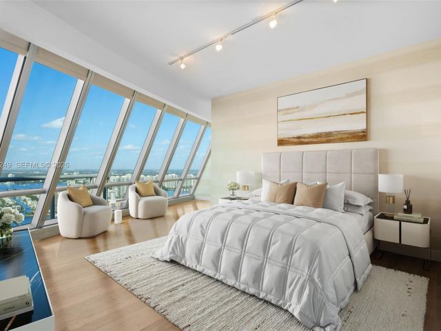 Продажа квартиры #4806 - фото 6826626