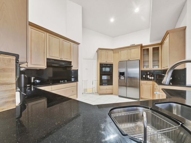 Дом в аренду по адресу 20513 Sausalito Drive - фото 6830203