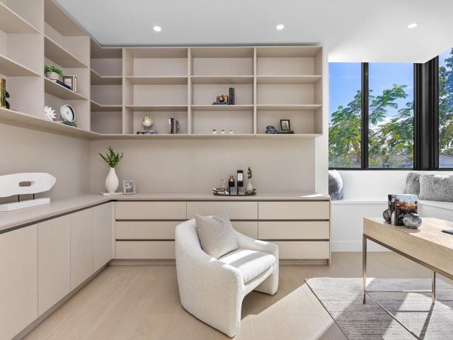 Продажа дома по адресу 957 SW 12th Street - фото 6841334