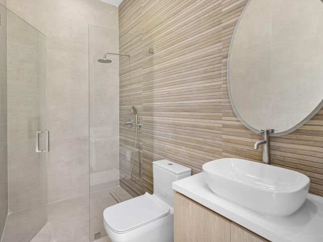 Продажа дома по адресу 957 SW 12th Street - фото 6841336