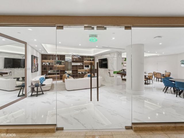 Продажа квартиры #2911 - фото 7468927