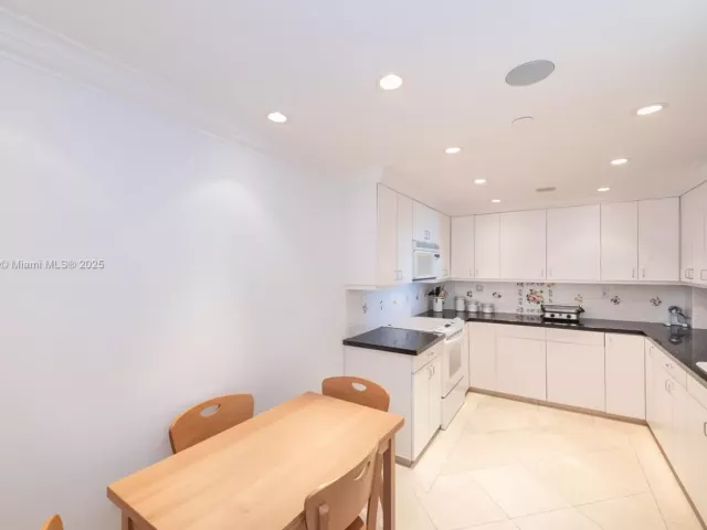 Квартира в аренду номер1036 - фото 6829690