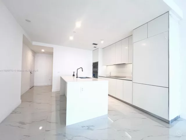 Квартира в аренду номер1503 - фото 6829369