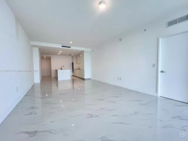 Квартира в аренду номер1503 - фото 6829370