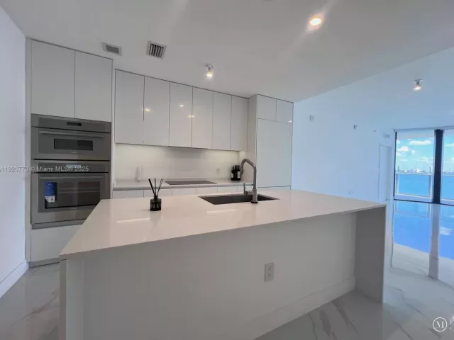 Квартира в аренду номер1503 - фото 6829374