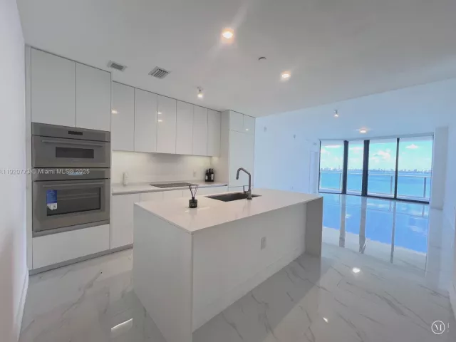 Квартира в аренду номер1503 - фото 6829375