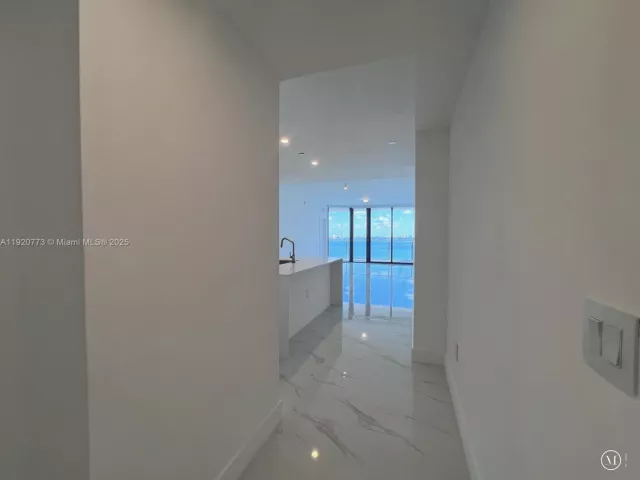 Квартира в аренду номер1503 - фото 6829376