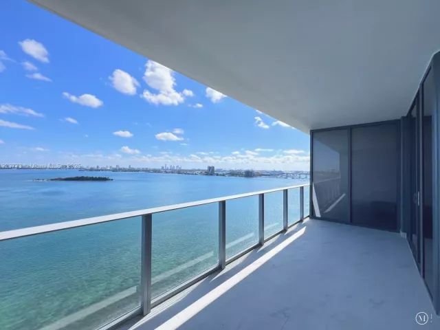 Квартира в аренду номер1503 - фото 6829378