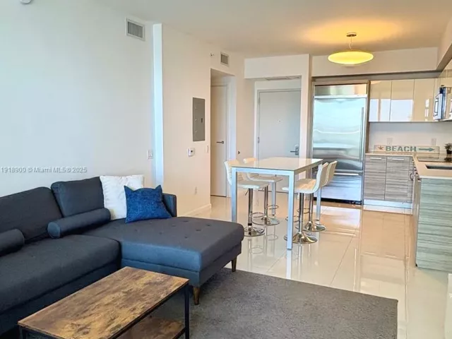 Квартира в аренду номер1607 - фото 7131415