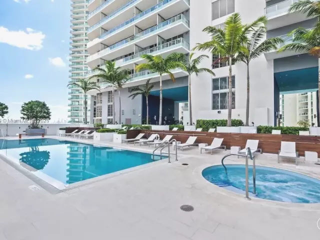 Квартира в аренду номер1607 - фото 7131404