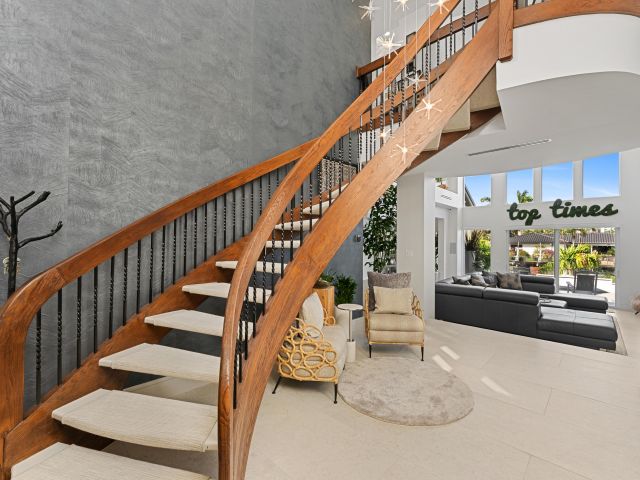 Продажа дома по адресу 941 Iris Drive - фото 6871275