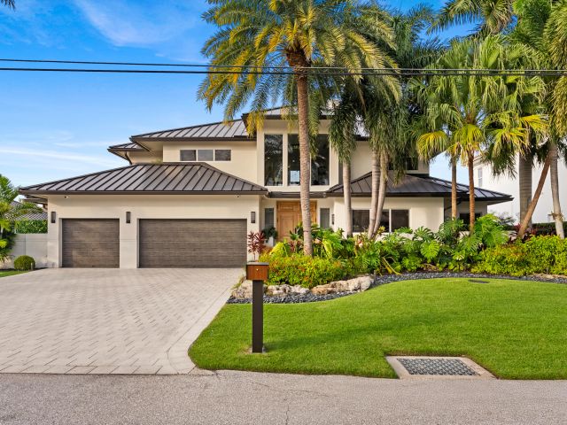 Продажа дома по адресу 941 Iris Drive - фото 6871279