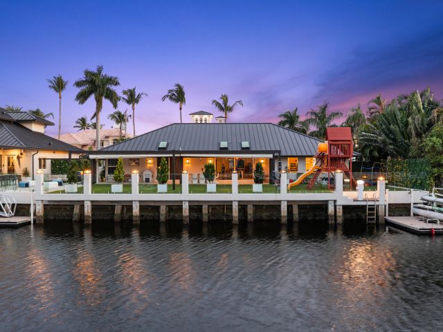 Продажа дома по адресу 941 Iris Drive - фото 6871281