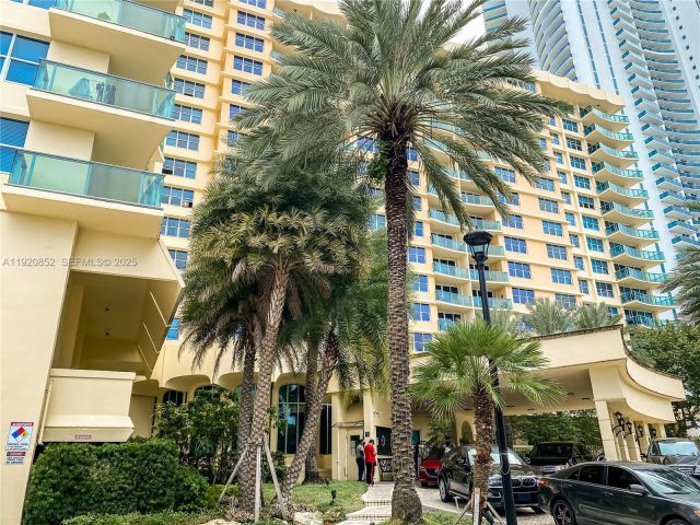 Продажа квартиры #828 - фото 7513315