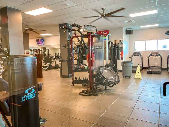 Продажа квартиры #828 - фото 7513330