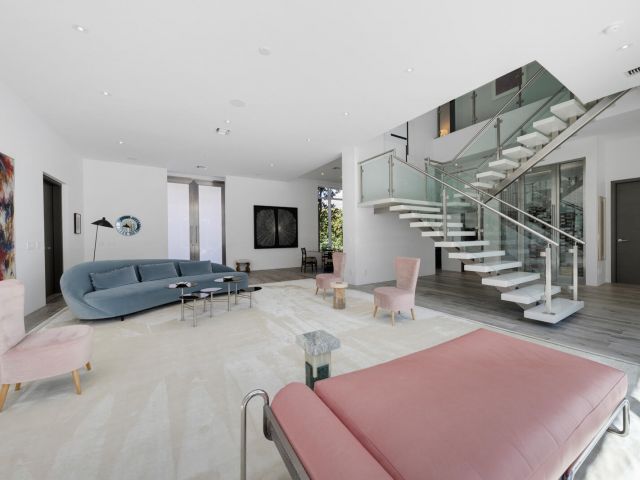 Продажа дома по адресу 1900 Sabal Palm Drive - фото 6833300