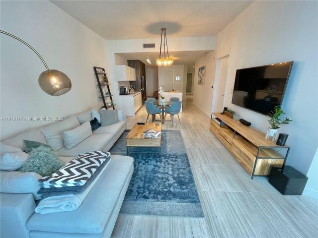 Продажа квартиры #2605 - фото 6829232