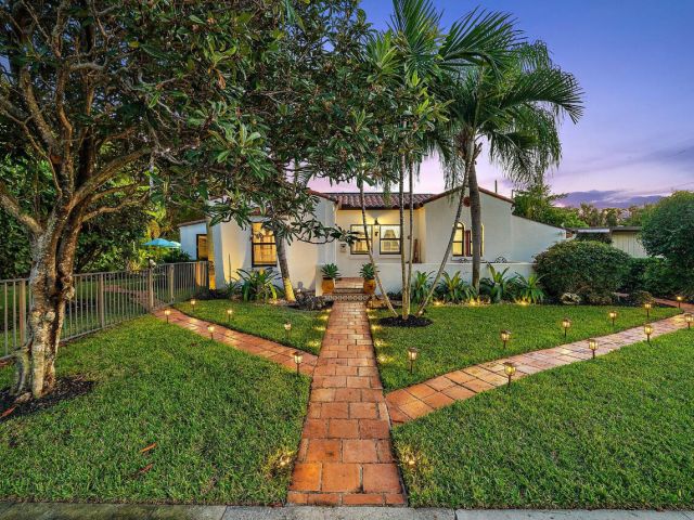 Дом в аренду по адресу 400 33rd Street - фото 6833113