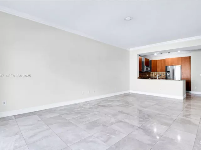 Продажа квартиры #1410 - фото 6896260