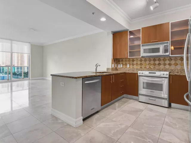 Продажа квартиры #1410 - фото 6896268