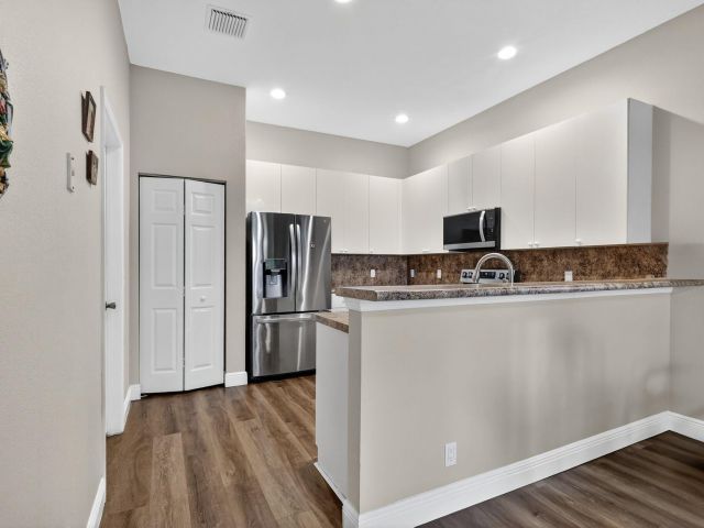 Дом в аренду по адресу 8790 S San Andros - фото 6833120