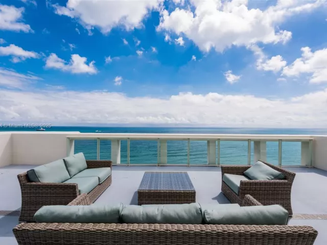 Квартира в аренду номерPH-02 - фото 6832427