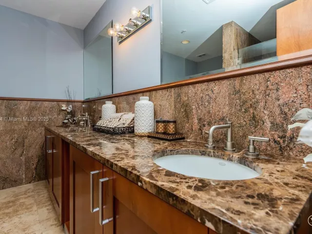 Квартира в аренду номерPH-02 - фото 6832414