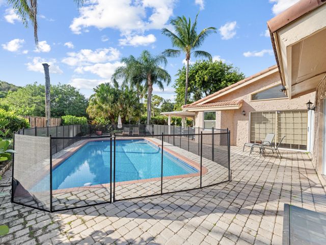 Продажа дома по адресу 21089 Brookshire Terrace - фото 6834509