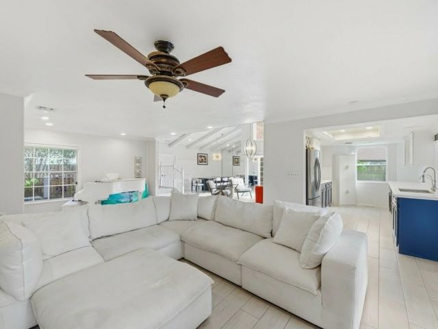 Продажа дома по адресу 21089 Brookshire Terrace - фото 6834515