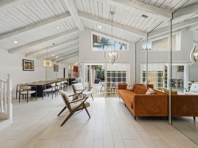 Продажа дома по адресу 21089 Brookshire Terrace - фото 6834521