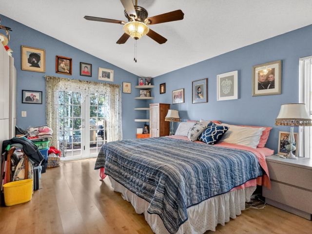 Продажа дома по адресу 1238 NW 144th Terrace - фото 6846641