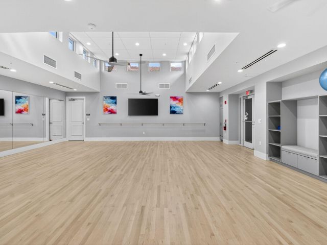 Продажа дома по адресу 13030 Isabella Terrace - фото 6829598