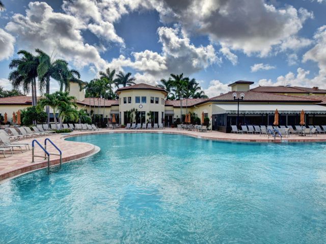 Продажа дома по адресу 13030 Isabella Terrace - фото 6829608