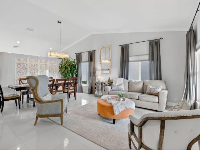 Продажа дома по адресу 18134 Blue Lake Way - фото 6835233