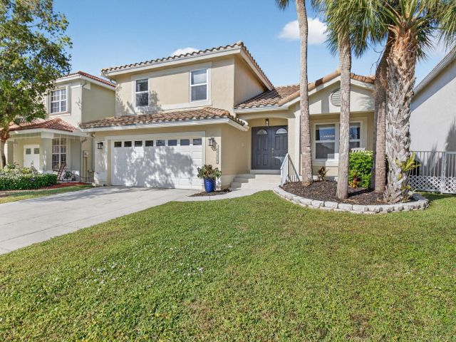 Продажа дома по адресу 18134 Blue Lake Way - фото 6835236