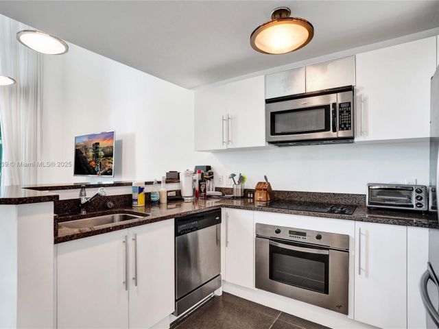 Продажа квартиры #L-1206 - фото 7437227