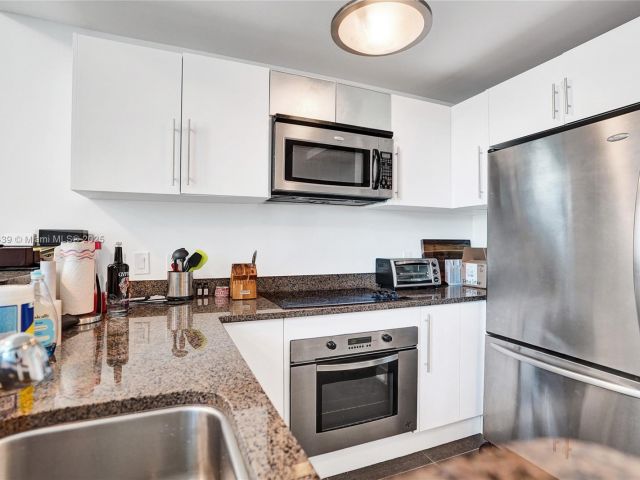 Продажа квартиры #L-1206 - фото 7437228