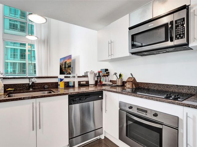 Продажа квартиры #L-1206 - фото 7437229