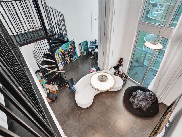 Продажа квартиры #L-1206 - фото 7437236