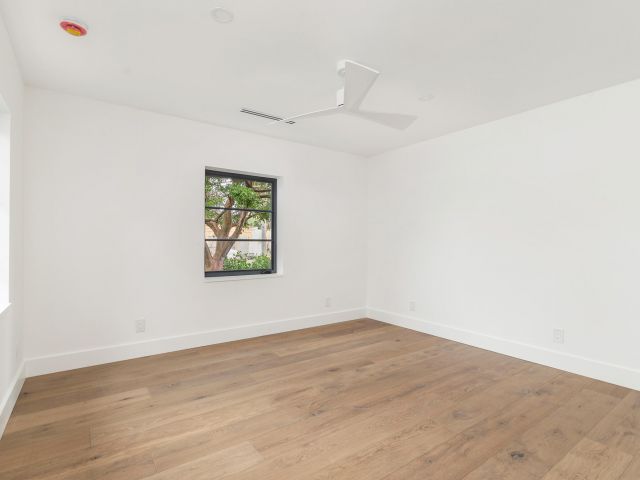 Продажа дома по адресу 352 Palmetto Street - фото 6897846