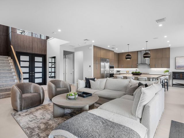 Продажа дома по адресу 20071 Pacific Dunes Drive - фото 6834549