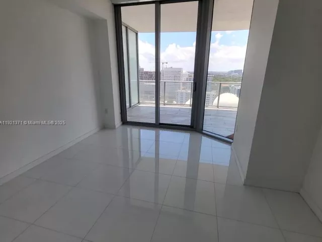 Продажа квартиры #2008 - фото 6842958