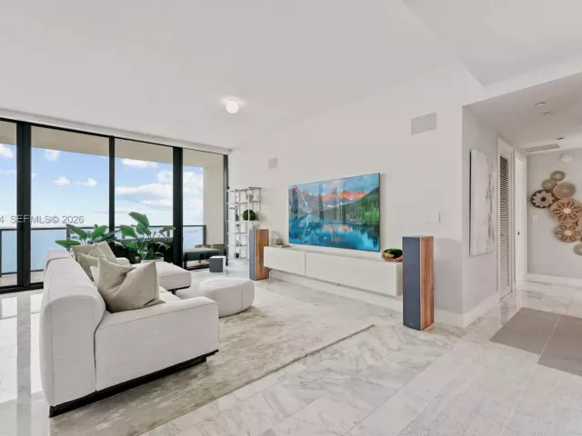 Продажа квартиры #2802 - фото 6835396